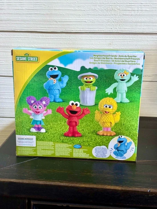 6-Pc NEW Neighborhood Friends Sesame Street POSEABLE Figures ELMO BIG BIRD - Picture 3 of 5